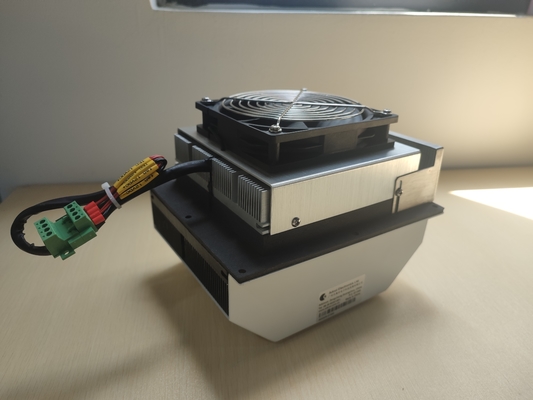 110W 12VDC Air-to-Air Cooler предлагает гибкость конструкции с надежностью твердого состояния